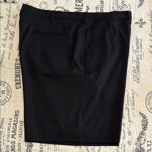 Callaway men’s golf shorts. Size 40